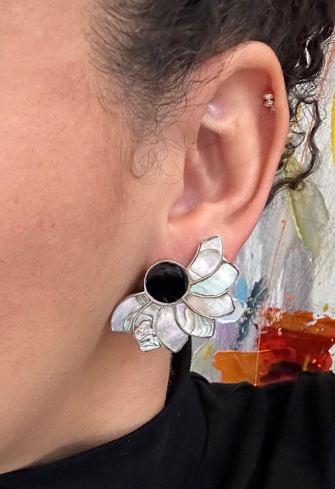 Vintage Abalone Inlay Flower Earrings Detail