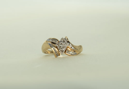 Unique Vintage Diamond Cluster Ring