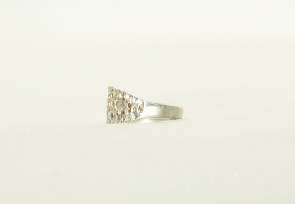 Shimmering Cutout Silver Ring